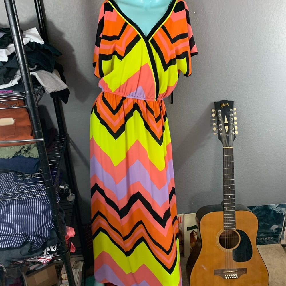 NWOT Gibson Latimer Neon Maxi chevron Dress small